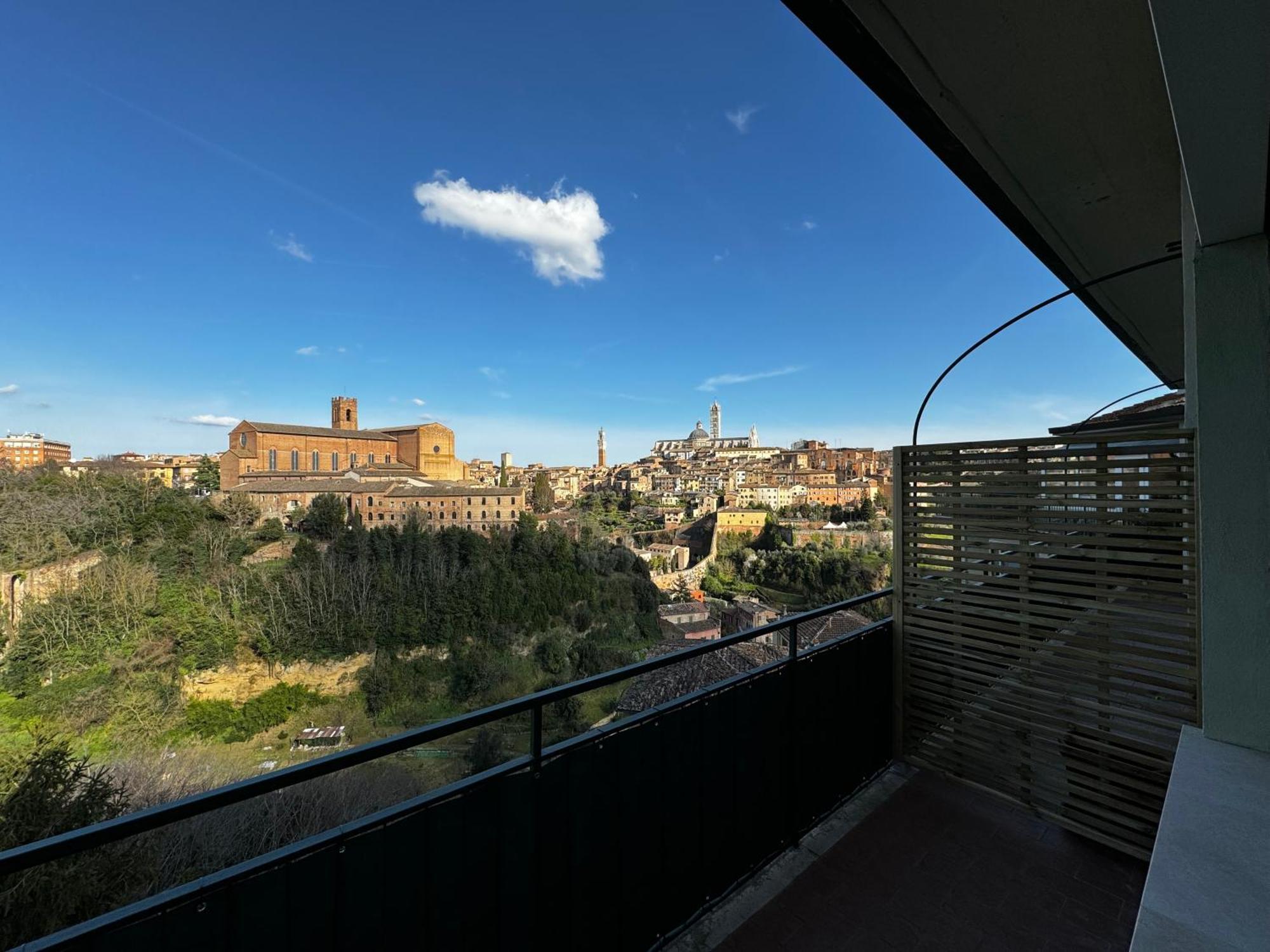 Ferienwohnung Skyline Siena Exterior foto