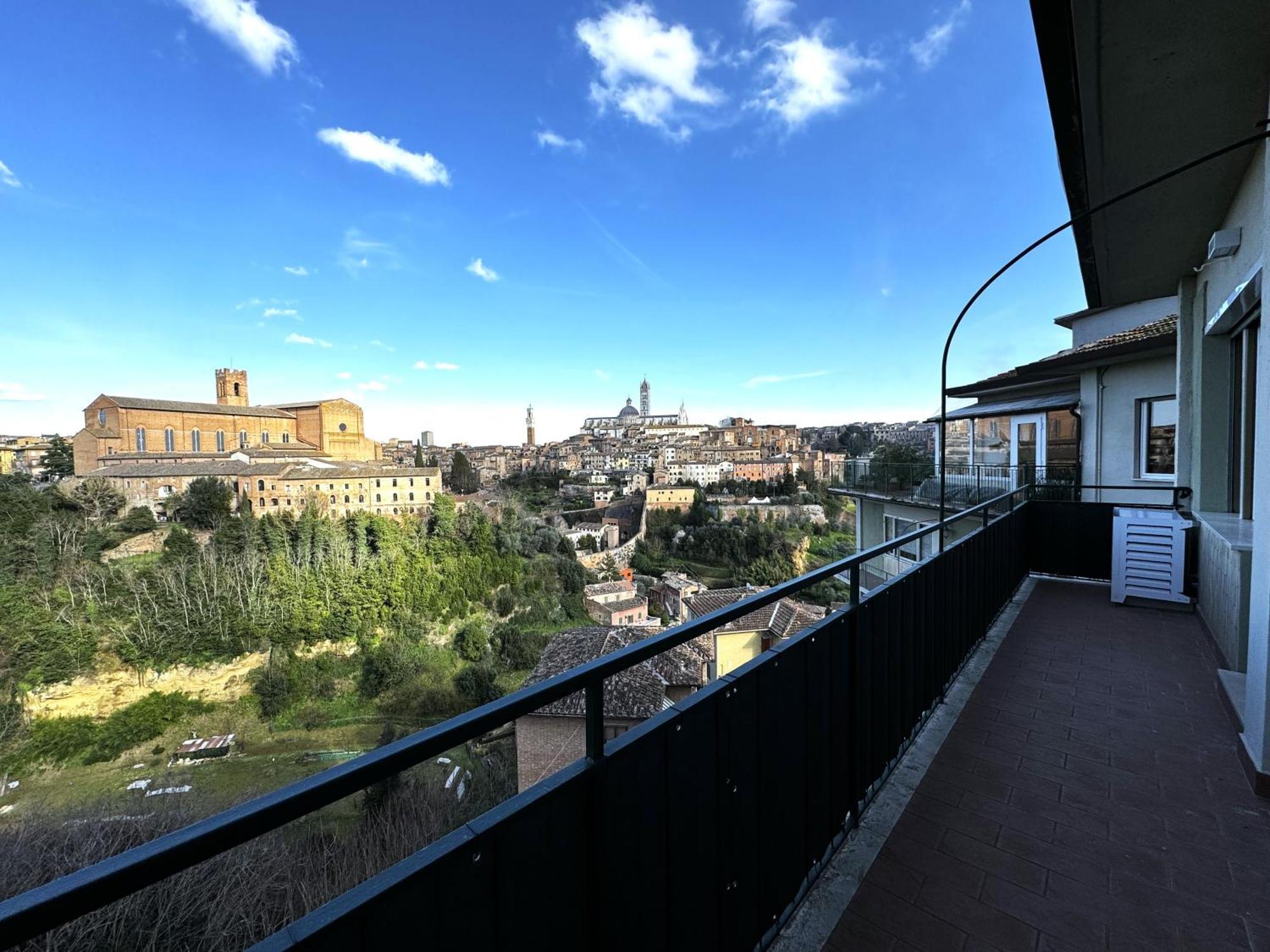 Ferienwohnung Skyline Siena Exterior foto